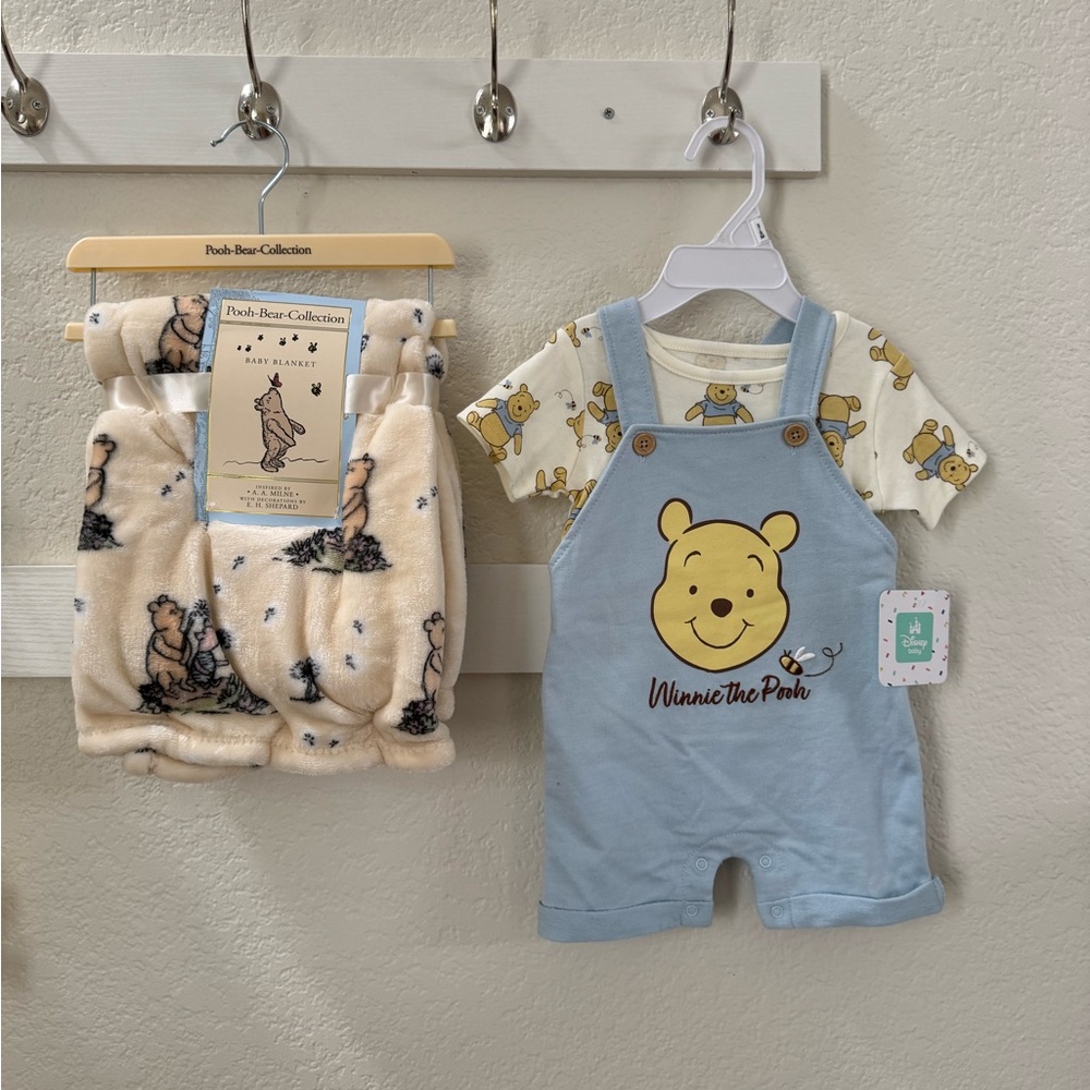 Disney Winnie the Pooh Romper & Blanket Set